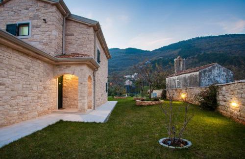 Brsec Villa | Villa Stonegate Estate - Bonus, dvije vile jedna cijena!