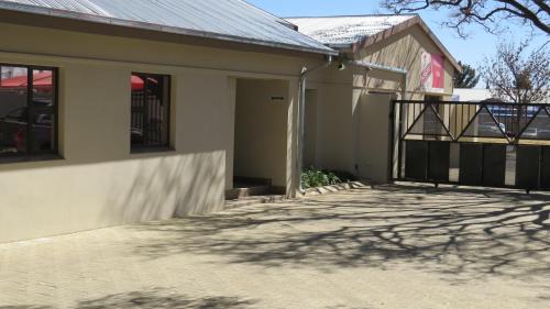 Klerksdorp Cama Y Desayuno | Villa Strada Guesthouse