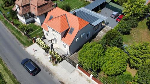 Keszthely Apartamento | Villa Strokay - Few minutes walk from Lake Balaton
