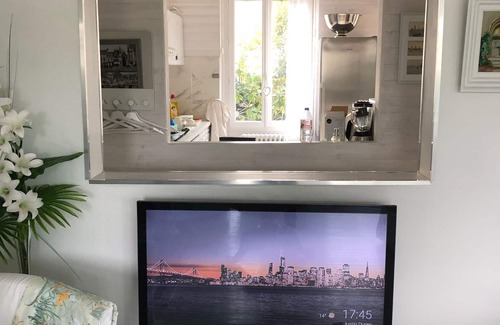 Le Pouliguen Villa | VILLA SUR LE PORT DU POULIGUEN - LA BAULE, REVEILLEZ-VOUS AVEC LES BATEAUX 😀