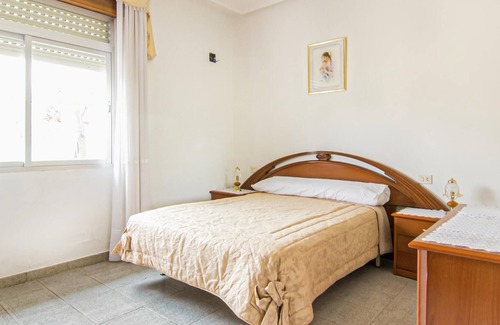 Verin Casa | Alojamiento de 4 habitaciones en Verín