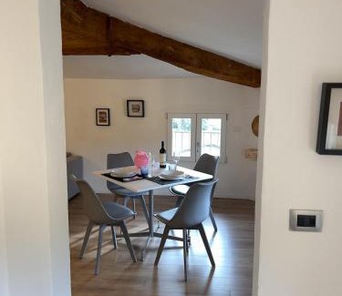 Lastra a Signa Apartamento | Villa Taccetti - Appartamento "La Torretta" in Villa del Settecento con piscina