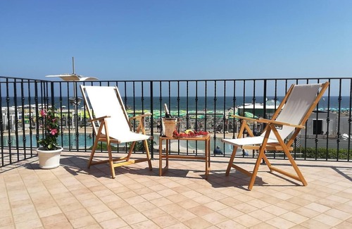 Misano Adriatico Hotel | Villa Tadini