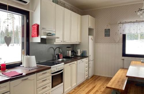 Pertunmaa Chalet De Esquí | Villa Taikinajoki, LaatuLomat