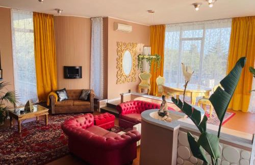 Pesaro Villa | Villa Tanya