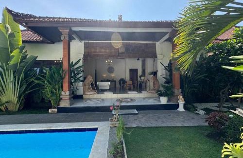 Sunset Road Villa | Villa Tao Seminyak