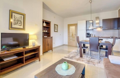 Brsec Apartamento | Villa Tara by Interhome