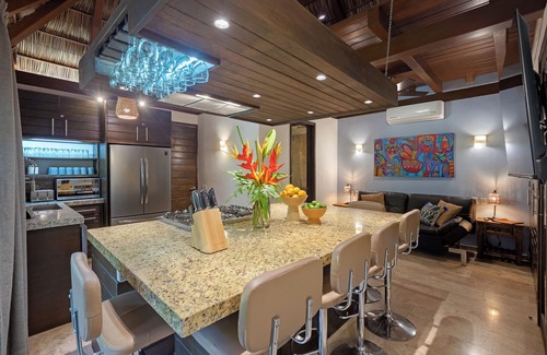 Bucerías Villa | Villa Tayrona, Luxury Tropical Retreat for Groups