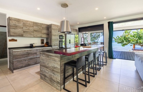 Moorea-Maiao Villa | Villa Tiahura - 3BR Beachfront Villa