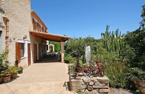 Pollensa Chalet De Esquí | Estilo mallorquina granja