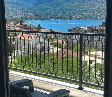 Kotor Apartamento | Villa Teona KotorBay Residence