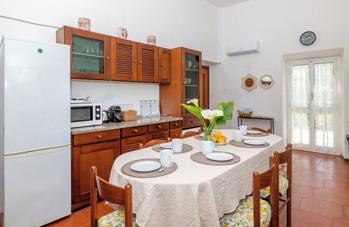 Finalborgo Villa | Villa Teresa a stone's throw from Finalborgo