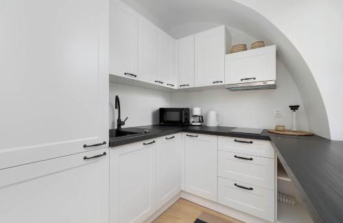 Swinoujscie Apartamento | Villa Teresa Apartament Morski w Świnoujściu z Parkingiem i Balkonem by Noclegi Renters