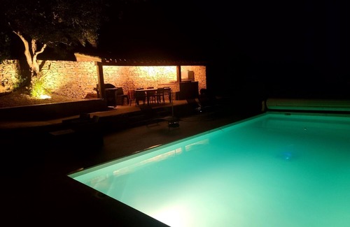 Quartier des Espesses Casa | VILLA THAÏS