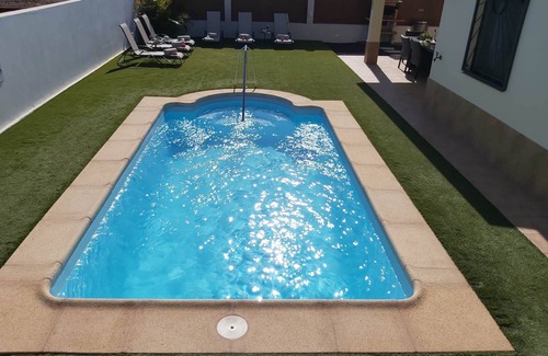 Caleta de Fuste Chalet De Esquí | Villa Thais con piscina climatizada en Caleta de Fuste