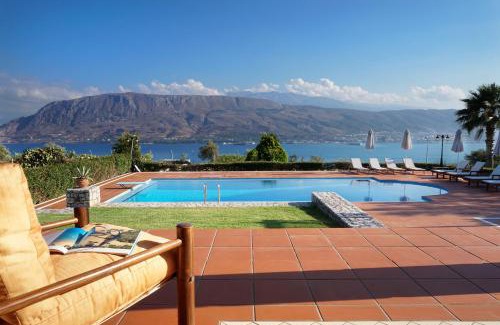 Pitharion Villa | Villa Thealassa