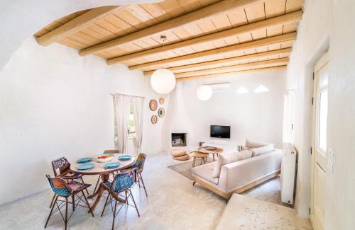 Pitsidia Villa | Villa Theona with private pool