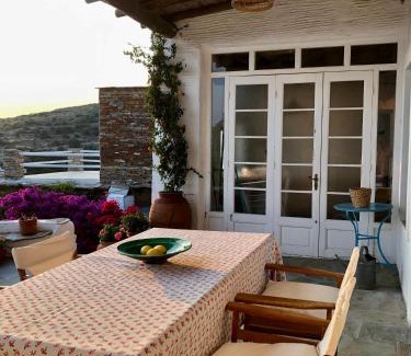 Agios Petros Villa | Villa Thimari Andros