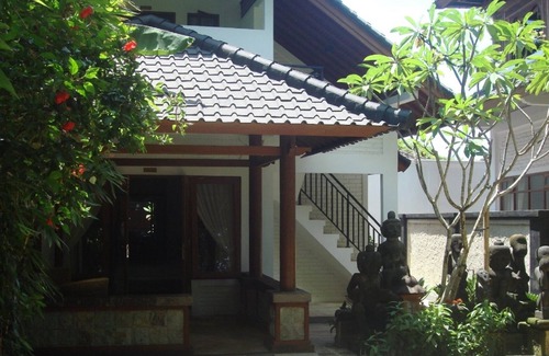 Legian City-Centre Villa | Villa TIRTA, una joya brillante en Kuta-Legian