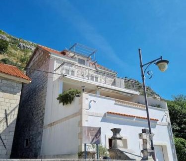 Podstrana Casa | Villa Tonka with jacuzzi