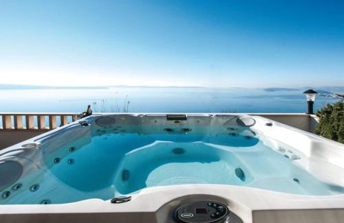 Podstrana Casa | Villa Tonka with jacuzzi