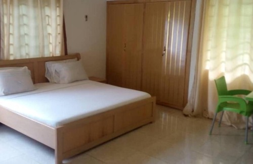 Akosombo Cama Y Desayuno | Villa- Top