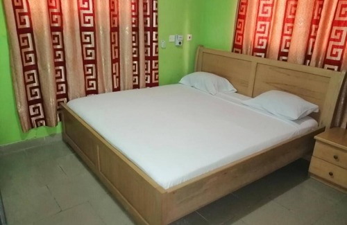 Akosombo Cama Y Desayuno | Villa- Top