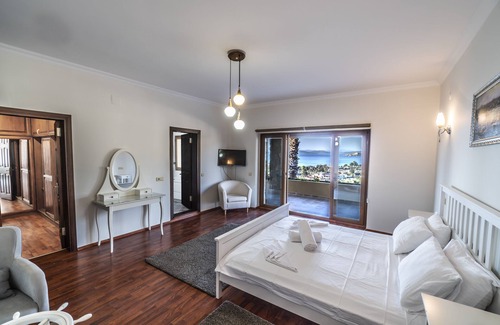 Torba Villa | Villa Torba Bay por EvTatilim
