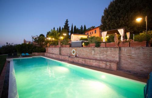 Certaldo Villa | VILLA TOSCANA - PISCINA PRIVATA E JACUZZI -CERTALDO