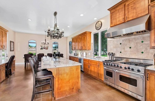 Temecula Villa | ¡Nuevo! "Exclusiva finca de estilo toscano en Wine Country"