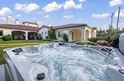 Temecula Villa | ¡Nuevo! "Exclusiva finca de estilo toscano en Wine Country"