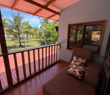 Parrita Casa | Villa Toucan