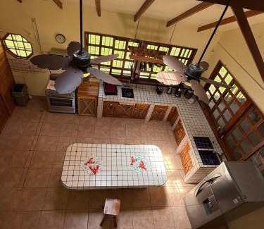 Parrita Casa | Villa Toucan