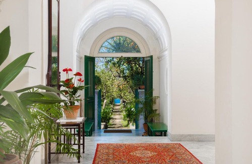 Sorrento City Centre Apartamento | Villa Tozzoli 'Top' Floor