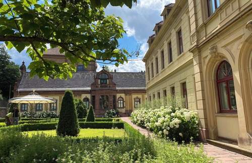 Pforzheim Apartamento | Villa Trautz - Spacious deluxe studios with double bed including breakfast
