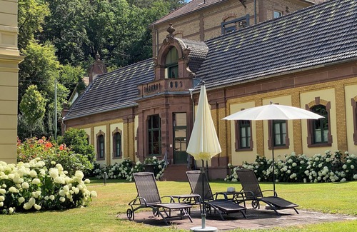 Pforzheim Apartamento | Villa Trautz - Spacious deluxe studios with double bed including breakfast