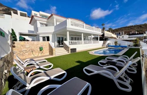 Costa Adeje Villa | Villa Tropical