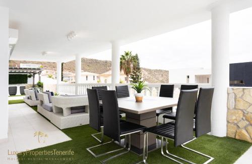 Costa Adeje Villa | Villa Tropical