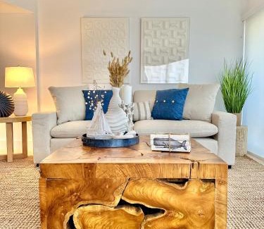 Key Largo Apartamento | Villa Valbuena Aqua Vista Key Largo Marina Pickleball Remodeled 2025