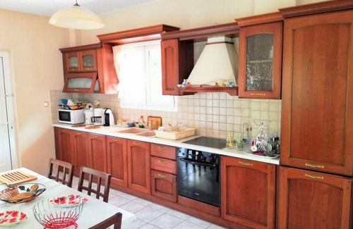 Ipsos Villa | Villa Valia Seaside (Private Estate-Superior Villa en Ipsos bay Corfu)