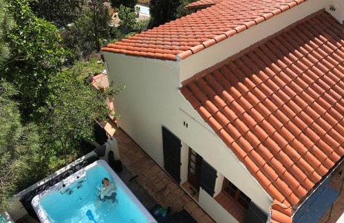 Sorede Villa | Villa Vallee Heureuse