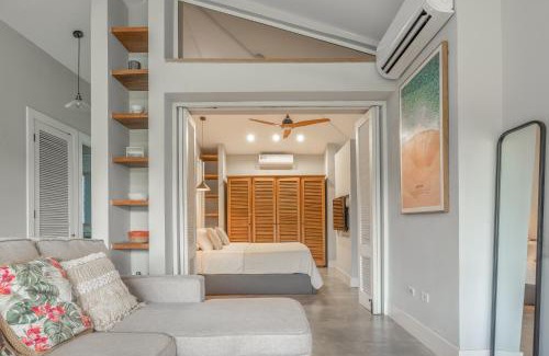Las Escobas del Venado Villa | Villa Verde 1BR #26 Blue Venao