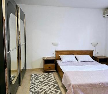 Susanj Apartamento | Villa Vi apartmen in a villa with a swimming pool