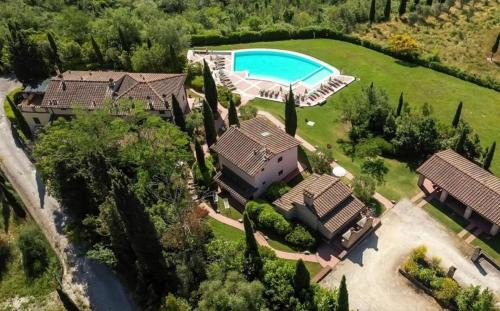 Montaione Villa | Villa Vignola by Halldis