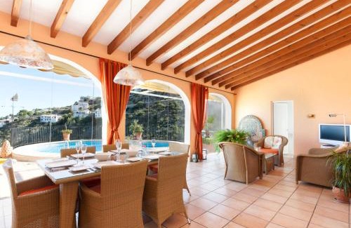 Monte Pego Villa | Villa Villa Da Vinci by Interhome