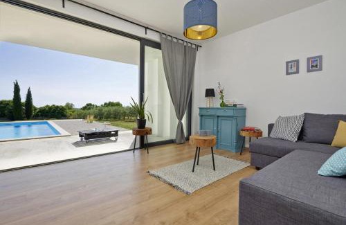 Salambati Villa | Villa Vinci in Smoljanci (Haus für 4 Personen)