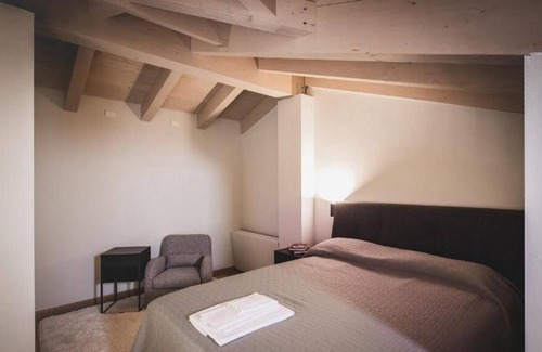 Nizza Monferrato Apartamento | Villa Vinory Bricco di Nizza - Deluxe Apartment First Floor West