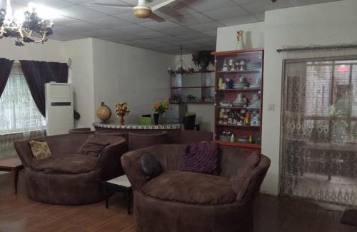 Enugu Villa | Villa Vintagio