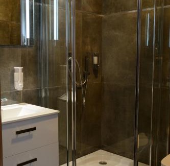 Gniezno Cama Y Desayuno | Villa Vip Pokoje Apartament