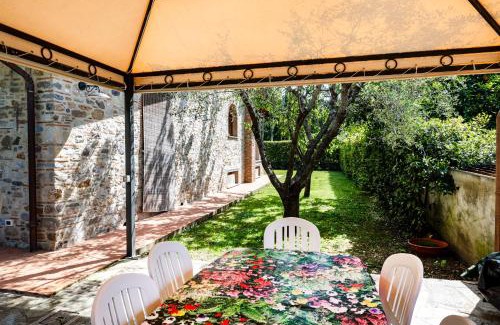 Nocchi Apartamento | Villa Vittoriano - Surrounded By Nature - Happy Rentals